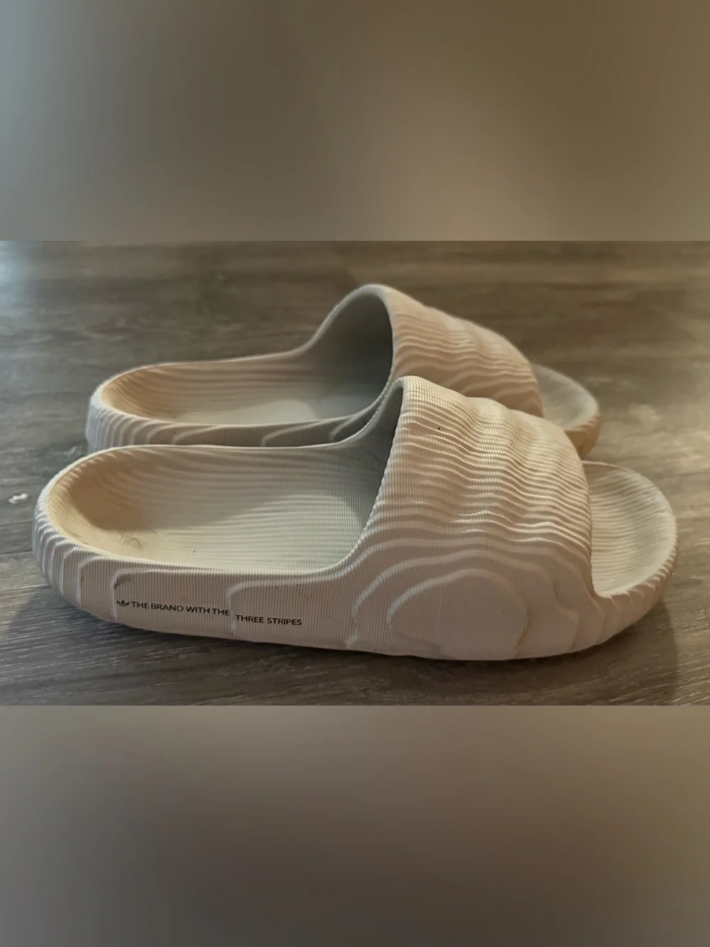 Mens ADIDAS Adilette 22 slides sandals sz 13.5